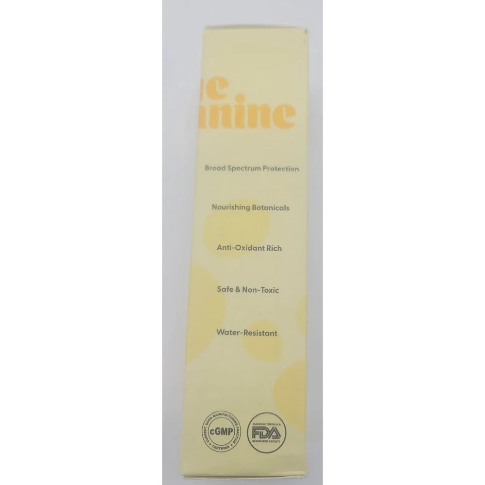 Divine Canine Supreme Sunscreen Bundle Bonus Dog Paw Socks‎ Pet Care
